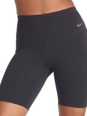 Nike Envy high waist 8" bike short